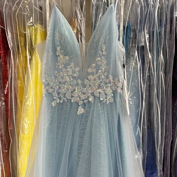 Jovani 07637 NWT Light Blue Dress with Floral Details size 8 - Picture 2 of 6